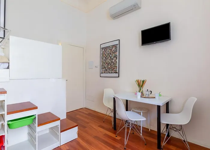 Guesthost - The Scent Of - Sole & Luna Флоренция